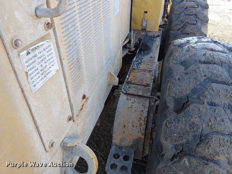 image for item FK0748 1997 Caterpillar 140H motor grader