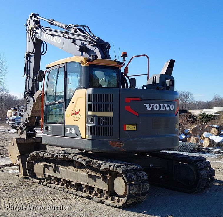 image for item FK0749 2017 Volvo ECR145EL mini excavator