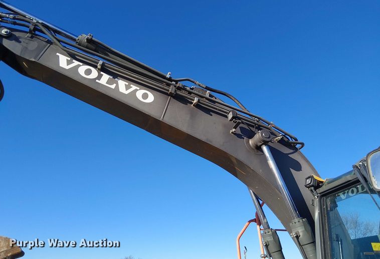 image for item FK0749 2017 Volvo ECR145EL mini excavator