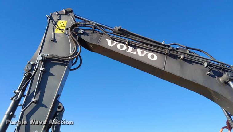 image for item FK0749 2017 Volvo ECR145EL mini excavator