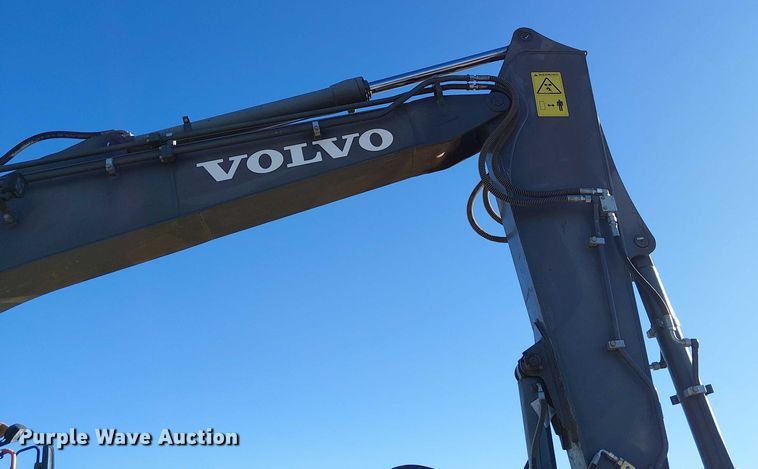 image for item FK0749 2017 Volvo ECR145EL mini excavator