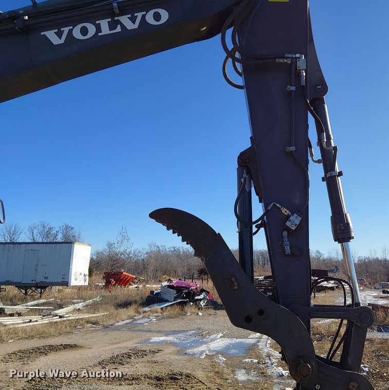 image for item FK0749 2017 Volvo ECR145EL mini excavator