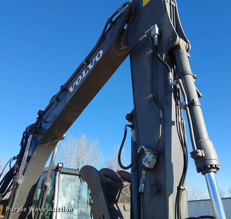 image for item FK0749 2017 Volvo ECR145EL mini excavator