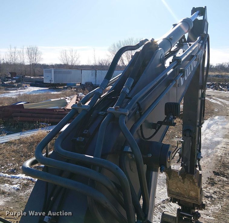 image for item FK0749 2017 Volvo ECR145EL mini excavator