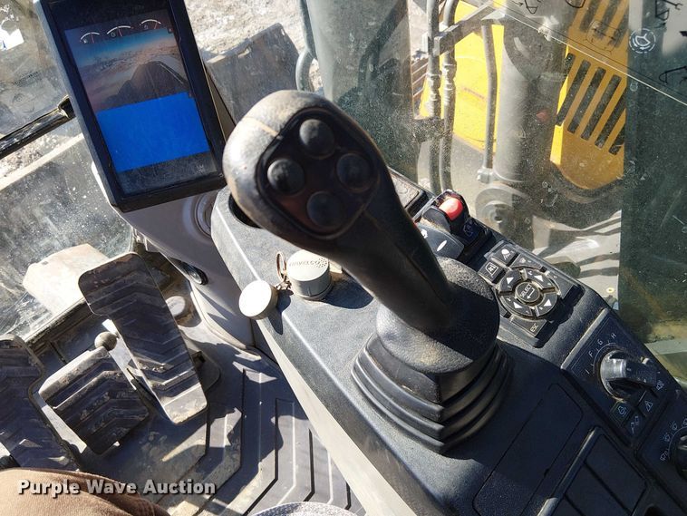 image for item FK0749 2017 Volvo ECR145EL mini excavator