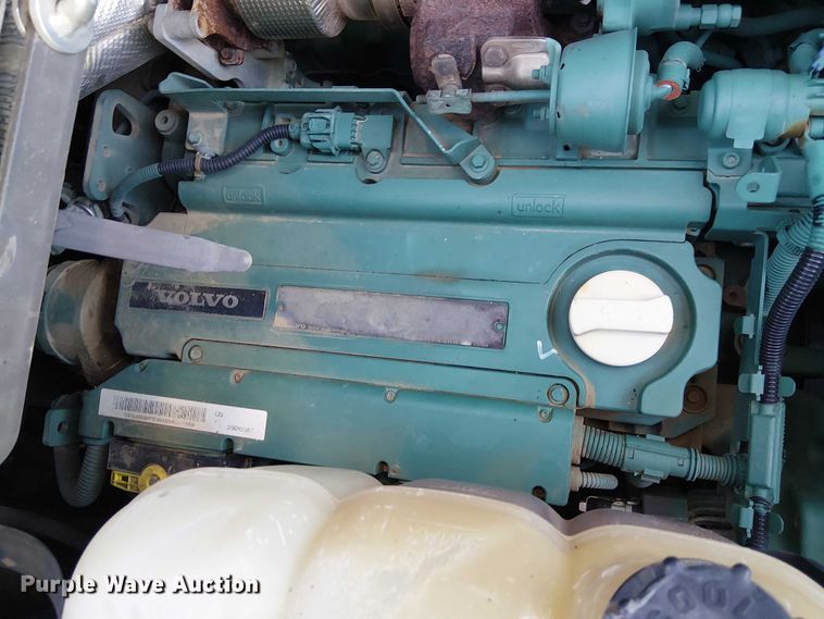 image for item FK0749 2017 Volvo ECR145EL mini excavator