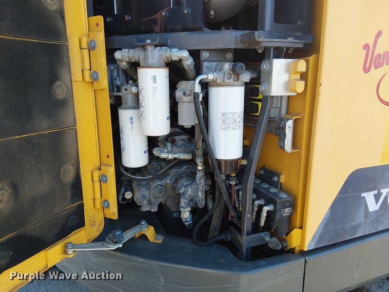 image for item FK0749 2017 Volvo ECR145EL mini excavator