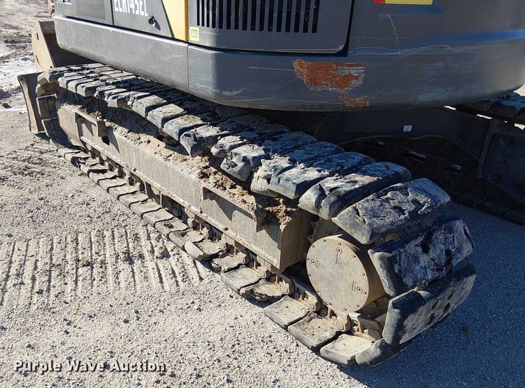 image for item FK0749 2017 Volvo ECR145EL mini excavator