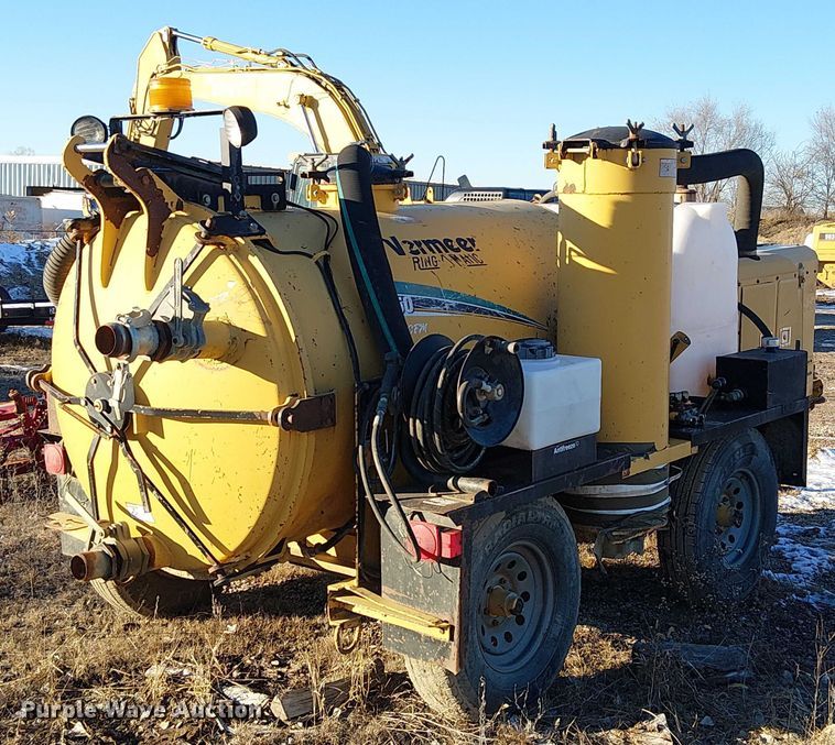 image for item FK0750 2004 Ring-O-Matic 550 Jet Vac vacuum excavator