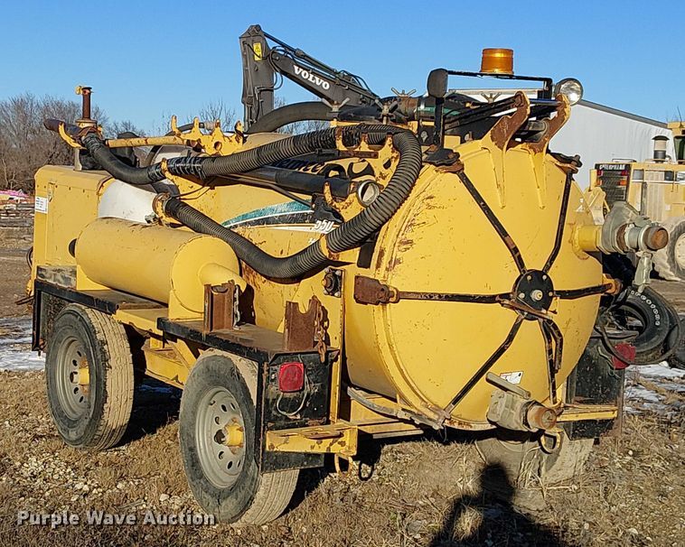 image for item FK0750 2004 Ring-O-Matic 550 Jet Vac vacuum excavator