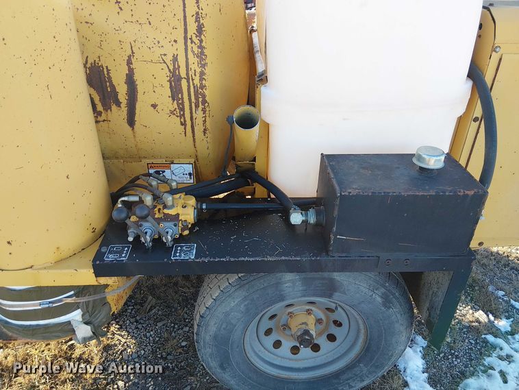 image for item FK0750 2004 Ring-O-Matic 550 Jet Vac vacuum excavator