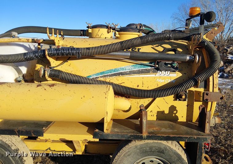 image for item FK0750 2004 Ring-O-Matic 550 Jet Vac vacuum excavator