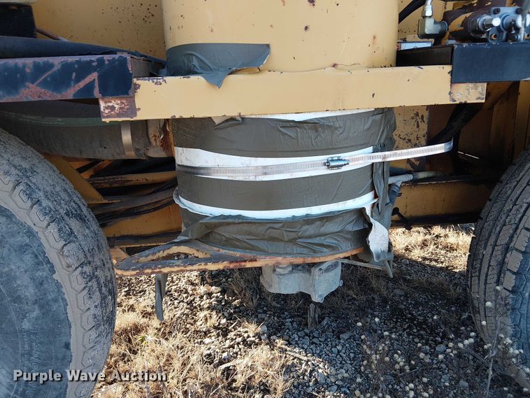 image for item FK0750 2004 Ring-O-Matic 550 Jet Vac vacuum excavator