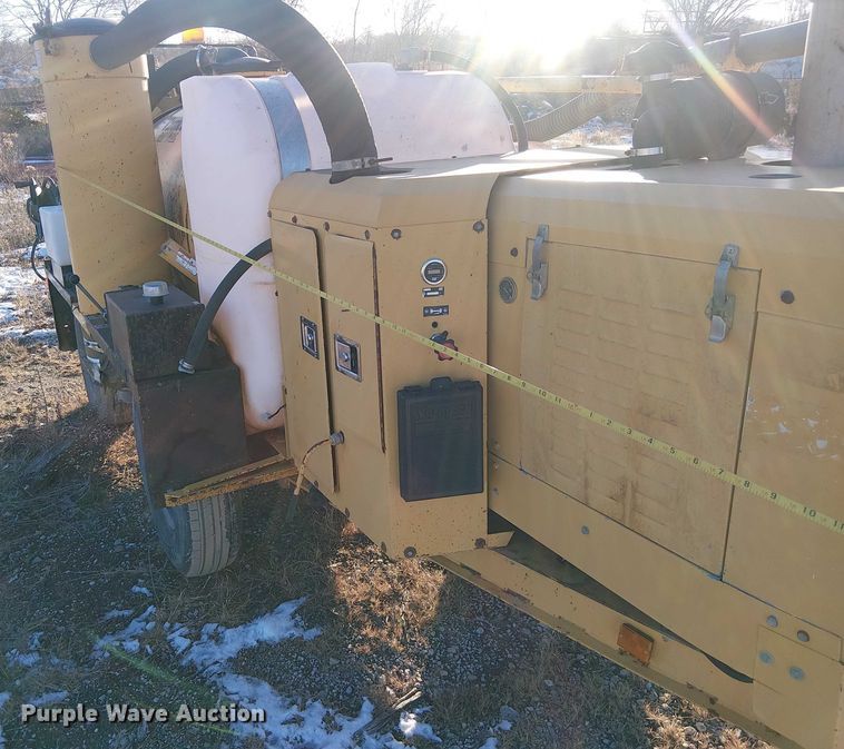 image for item FK0750 2004 Ring-O-Matic 550 Jet Vac vacuum excavator