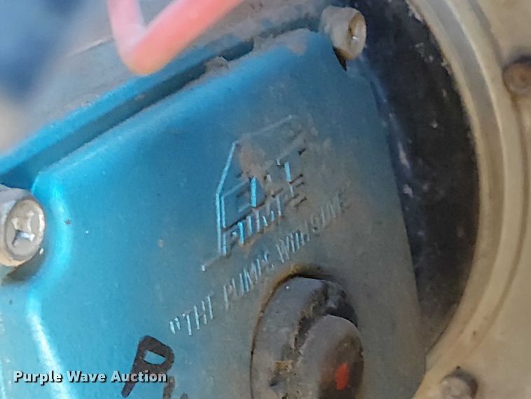 image for item FK0750 2004 Ring-O-Matic 550 Jet Vac vacuum excavator