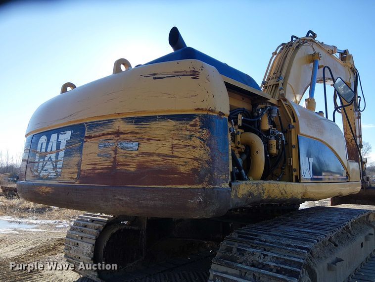 image for item FK0755 2006 Caterpillar 330C excavator