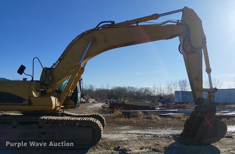 image for item FK0755 2006 Caterpillar 330C excavator