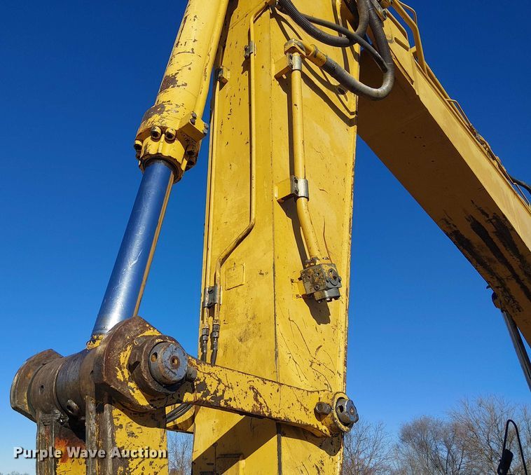 image for item FK0755 2006 Caterpillar 330C excavator