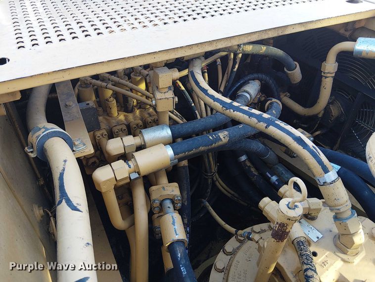 image for item FK0755 2006 Caterpillar 330C excavator