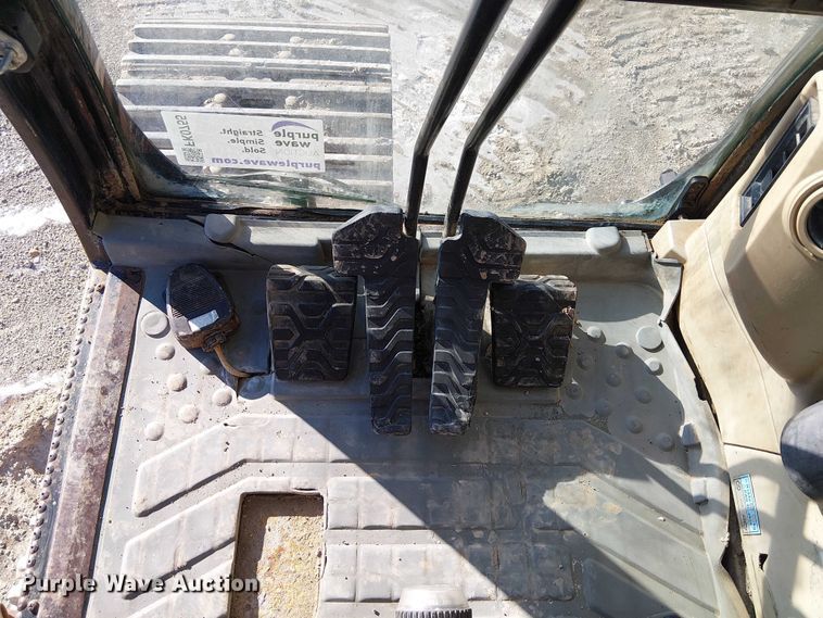 image for item FK0755 2006 Caterpillar 330C excavator