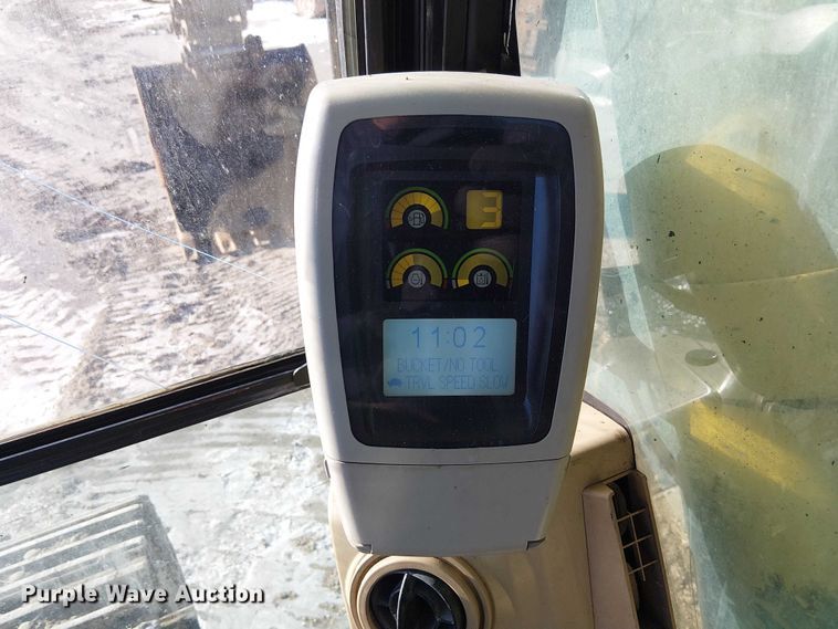 image for item FK0755 2006 Caterpillar 330C excavator