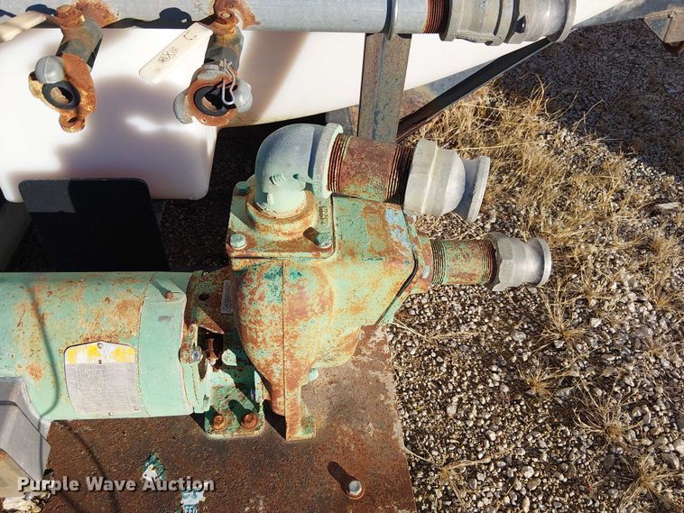 image for item FK0758 Water tank bed