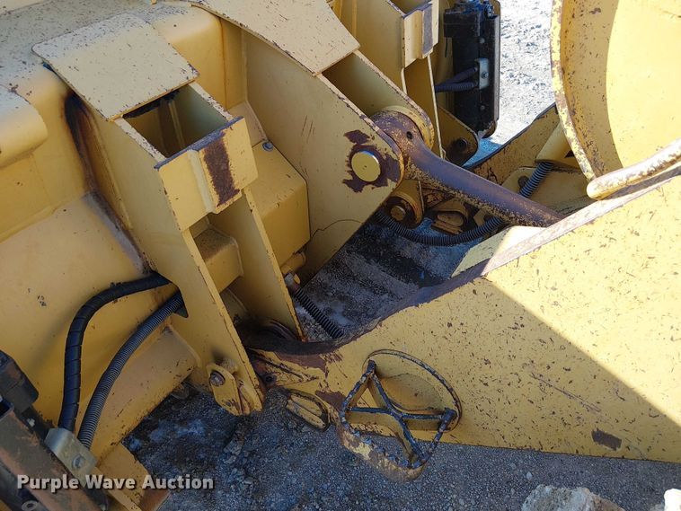 image for item FK0759 2006 Caterpillar 963C track loader