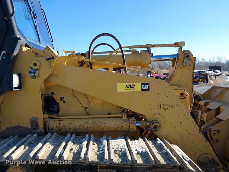 image for item FK0759 2006 Caterpillar 963C track loader