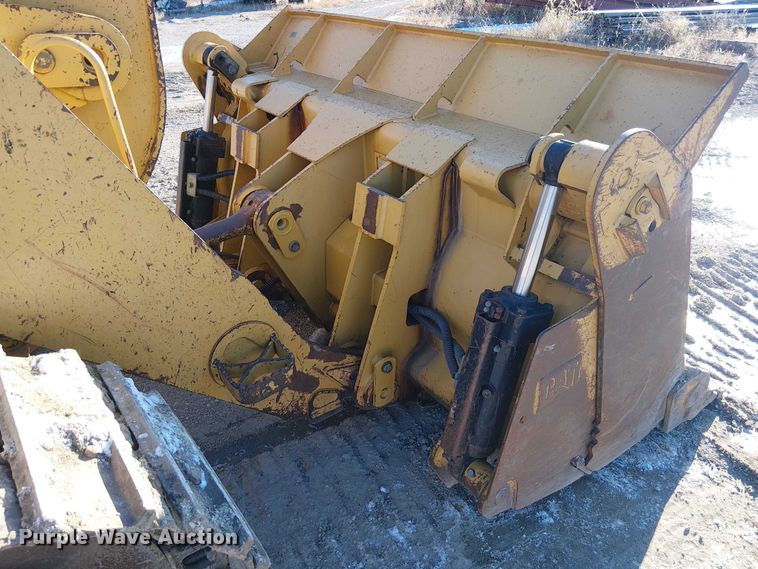 image for item FK0759 2006 Caterpillar 963C track loader