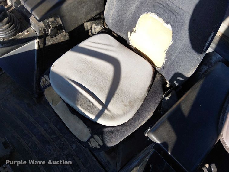 image for item FK0759 2006 Caterpillar 963C track loader