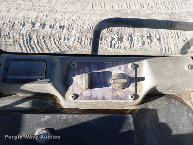 image for item FK0759 2006 Caterpillar 963C track loader