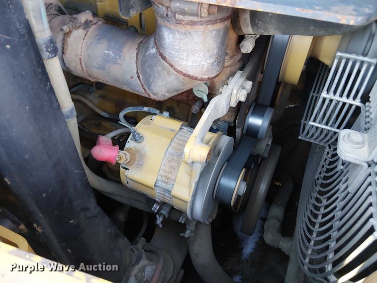 image for item FK0759 2006 Caterpillar 963C track loader