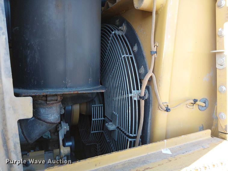 image for item FK0759 2006 Caterpillar 963C track loader