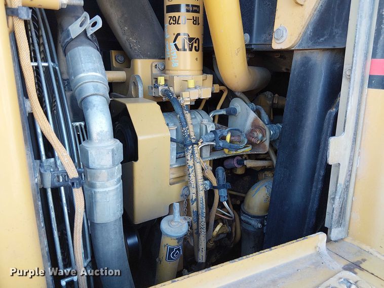 image for item FK0759 2006 Caterpillar 963C track loader