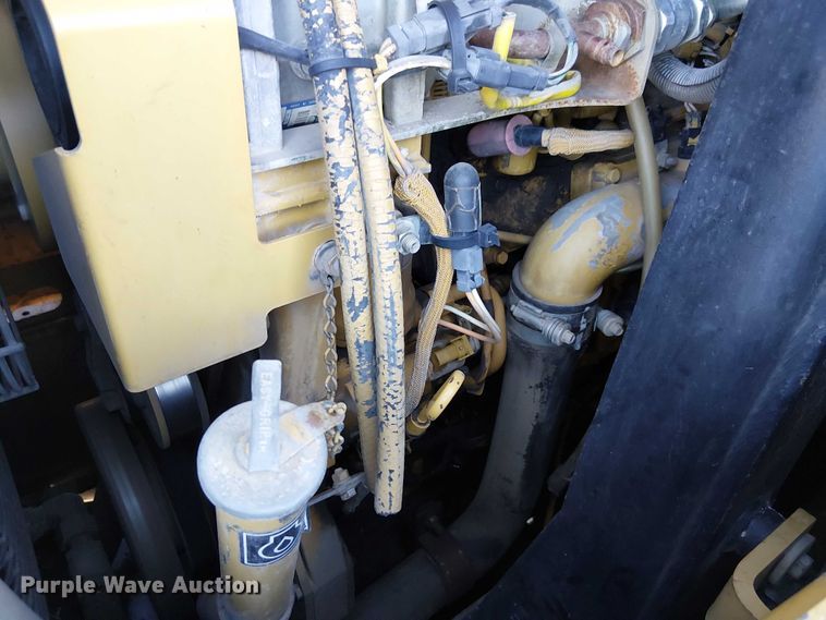 image for item FK0759 2006 Caterpillar 963C track loader