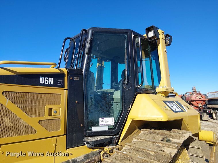 image for item FK0761 2014 Caterpillar D6N XL dozer