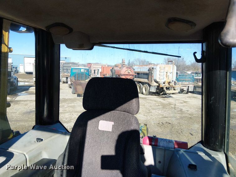 image for item FK0761 2014 Caterpillar D6N XL dozer