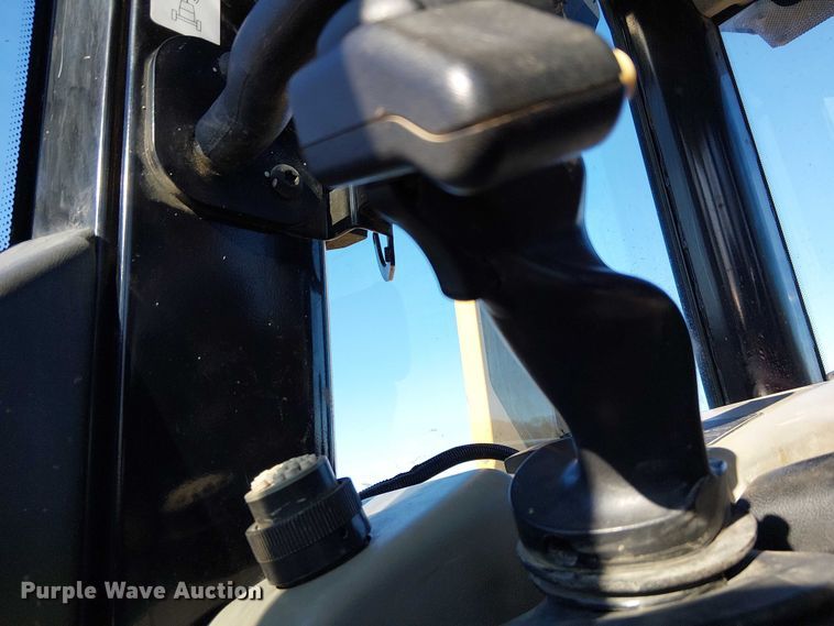 image for item FK0761 2014 Caterpillar D6N XL dozer