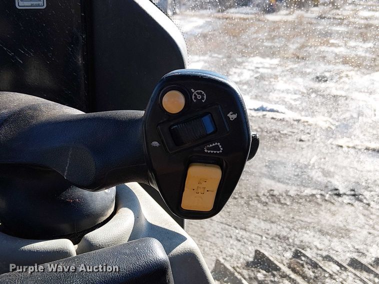 image for item FK0761 2014 Caterpillar D6N XL dozer