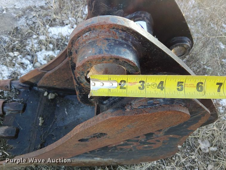 image for item FK0763 Caterpillar mini excavator bucket