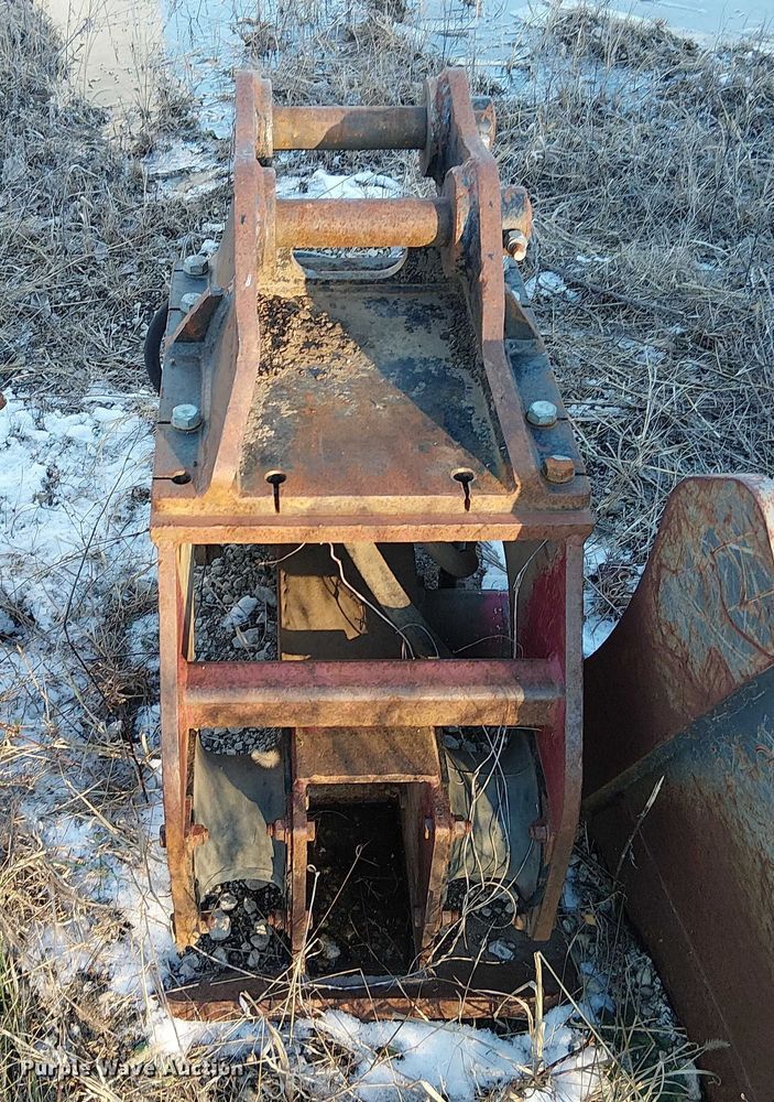 image for item FK0764 Plate compactor