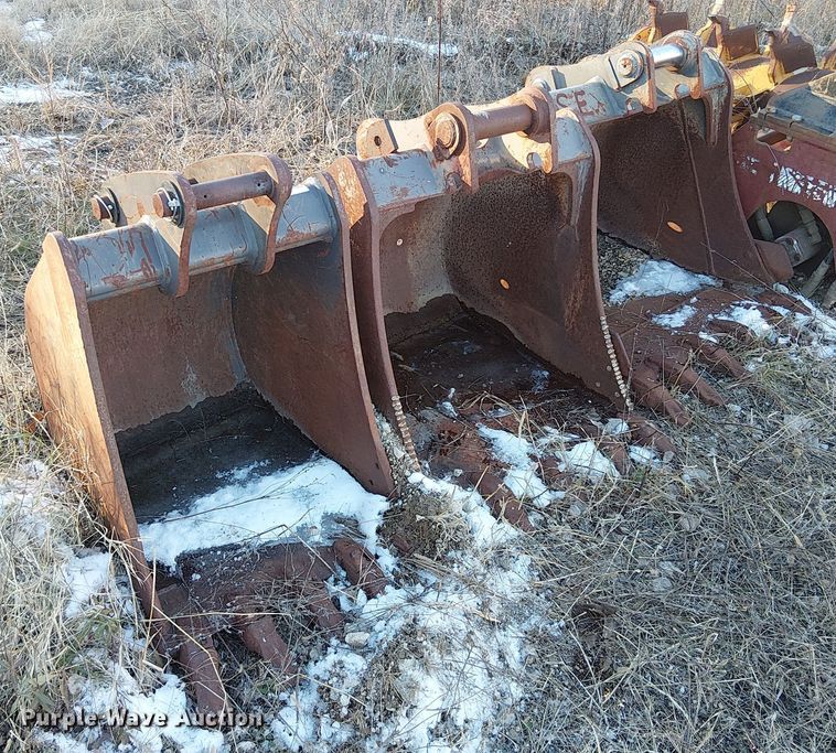 image for item FK0766 (3) Volvo mini excavator buckets