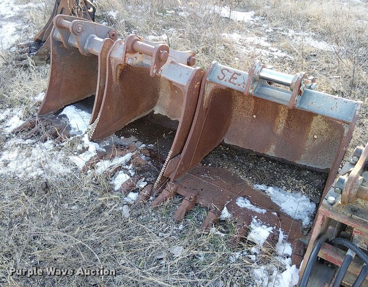 image for item FK0766 (3) Volvo mini excavator buckets