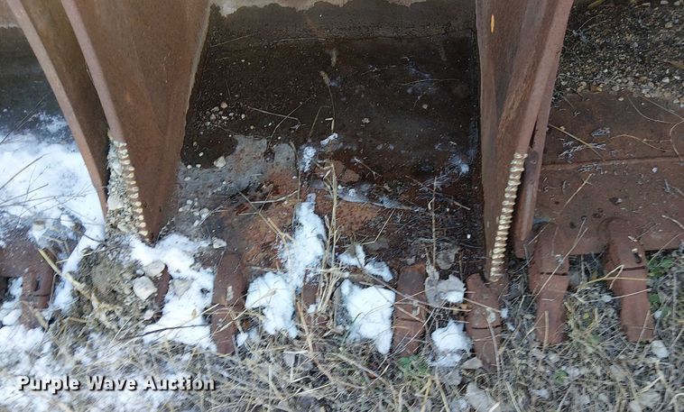 image for item FK0766 (3) Volvo mini excavator buckets