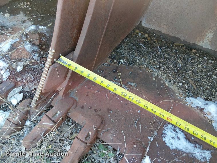 image for item FK0766 (3) Volvo mini excavator buckets