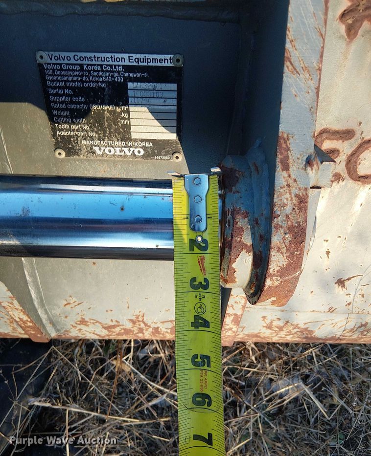 image for item FK0766 (3) Volvo mini excavator buckets
