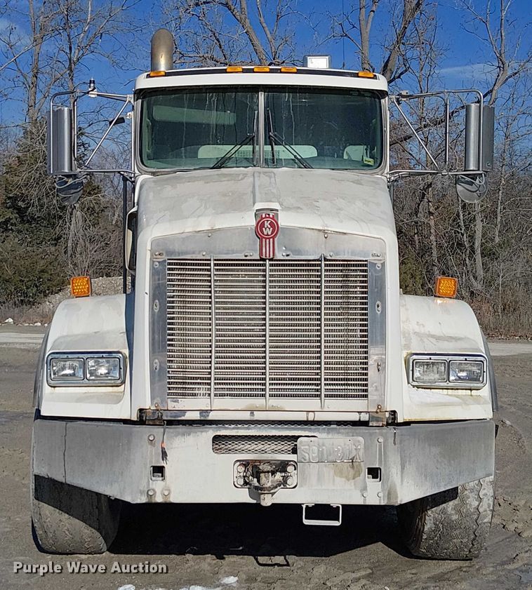 image for item FK0767 2008 Kenworth T880 ready mix truck