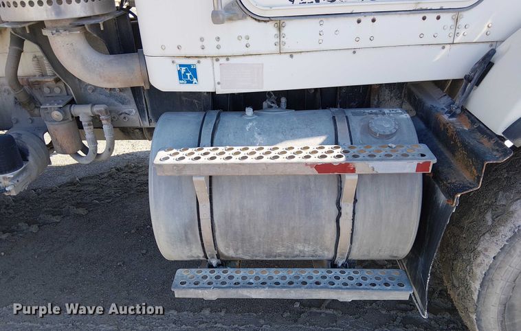 image for item FK0767 2008 Kenworth T880 ready mix truck