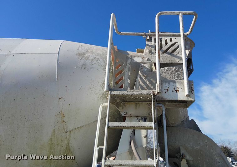 image for item FK0767 2008 Kenworth T880 ready mix truck