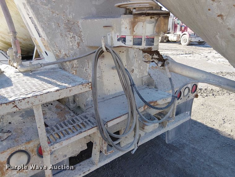 image for item FK0767 2008 Kenworth T880 ready mix truck